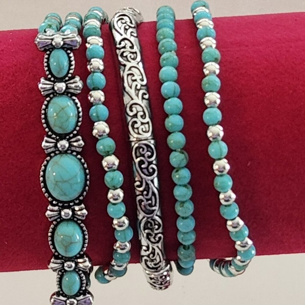Bracelet set of five faux turquoise silver tone NIP - Picture 1 of 1